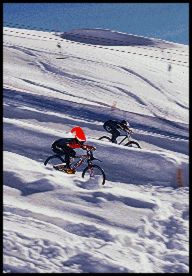 winterbikeCH.jpg - 16338 Bytes